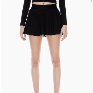 Aritzia TNA Tennis Skirt